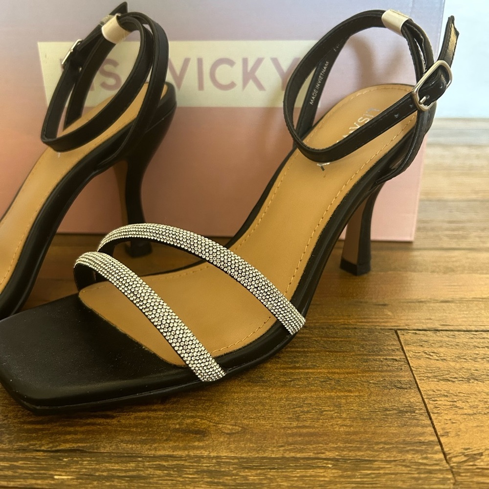 LISA VICKY Gem Crystal Ankle Strap Sandal Black Women's Sandals - Picture 14 of 15